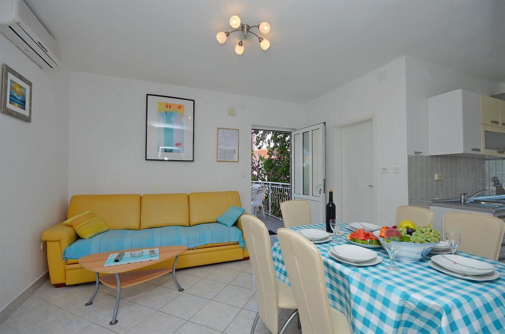 Apartments Sime Vodice Exterior photo