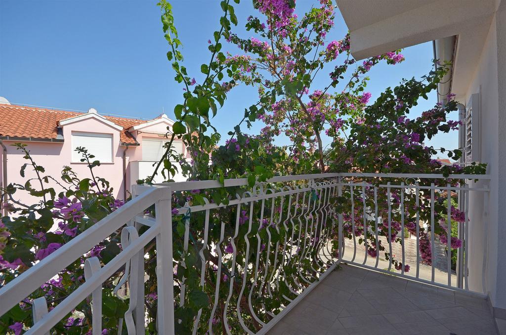 Apartments Sime Vodice Exterior photo